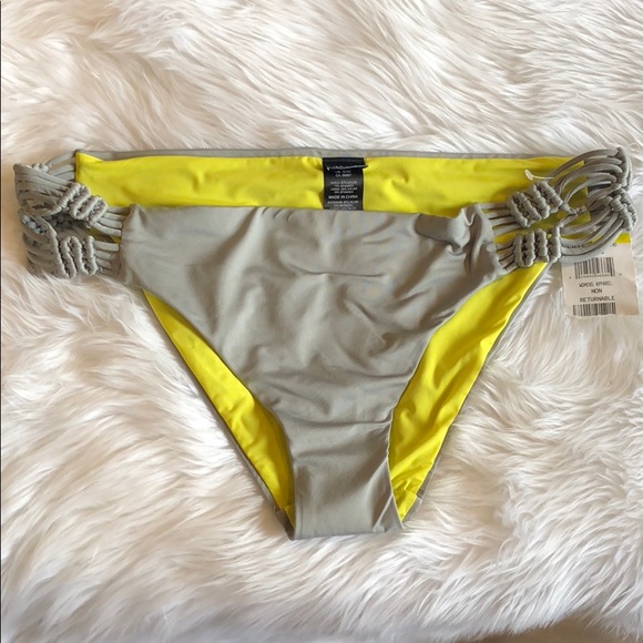 Brand new Dolce vita swim suit bottoms - Picture 3 of 5